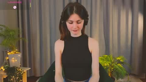 jennyfer_me online show from March 21, 12:43 pm