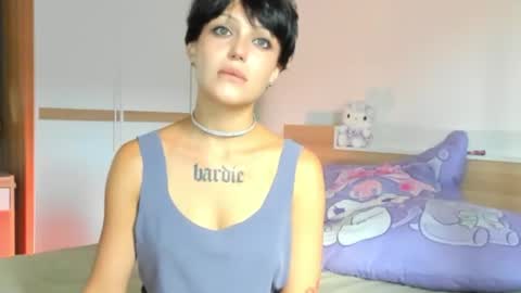 JennyMiu online show from July 17, 11:14 am