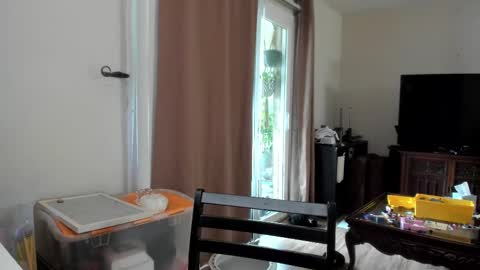 Jeri Lynn online show from September 29, 1:38 pm