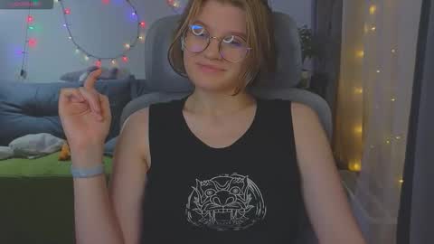  JessieVibes online show from November 21, 6:32 pm