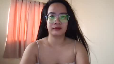 Snapshot of jessalicious_143 chatting on October 23, 1:44 am Jessa online show from October 23, 1:44 am