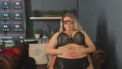 Jessica online show from November 6, 3:07 pm