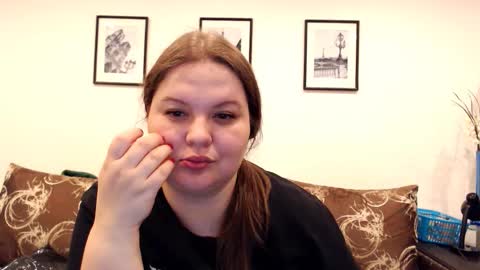 Kate online show from November 10, 6:47 pm