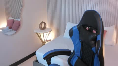 jessica_taylor_22 online show from December 17, 7:40 pm