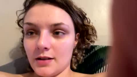 jessicaa6999 online show from April 29, 4:27 am
