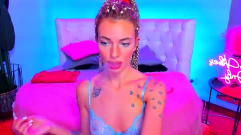 Snapshot of jessicasky_ chatting on October 21, 6:01 pm Jessy online show from October 21, 6:01 pm