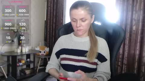 Jess online show from April 28, 7:56 am