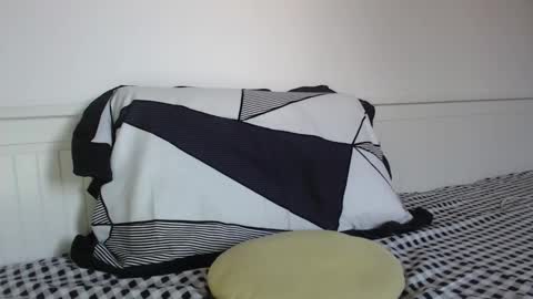 jessieryan online show from April 10, 3:29 pm