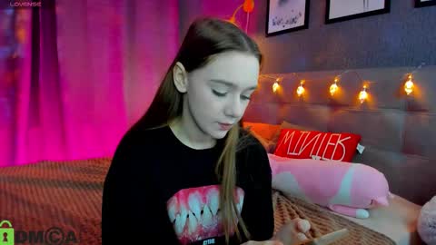 Jessie online show from December 23, 9:46 am