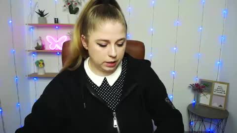 Jess online show from January 28, 7:22 am