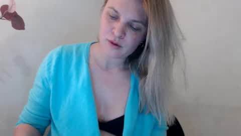 jessyangels online show from March 14, 6:09 pm