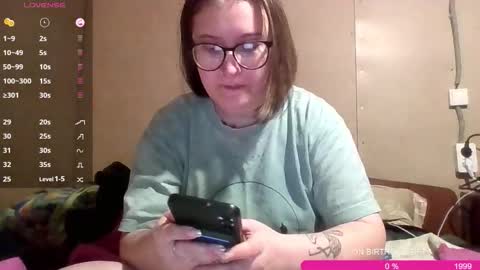 Bye everyone i cant see any reason to stay here wish u luck online show from September 30, 8:09 am