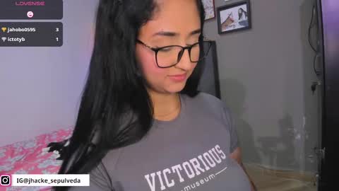 Snapshot of jhacky_sweet chatting on February 25, 1:41 am jhackelin  My independent account online show from February 25, 1:41 am