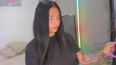 Snapshot of jhacky_sweet chatting on October 7, 2:27 am jhackelin  My independent account online show from October 7, 2:27 am