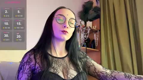 Jinhee Noir online show from December 4, 3:13 pm