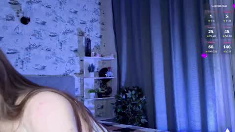 Jinny online show from November 1, 6:45 pm