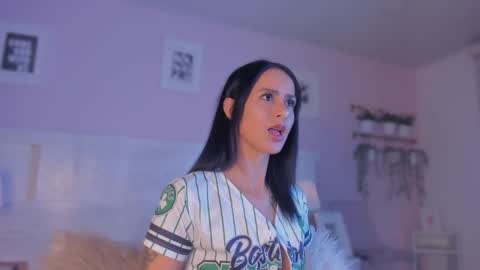 Jinx  online show from November 10, 2:45 pm