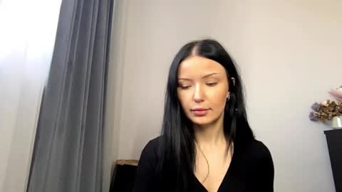 Joan online show from February 28, 1:43 pm