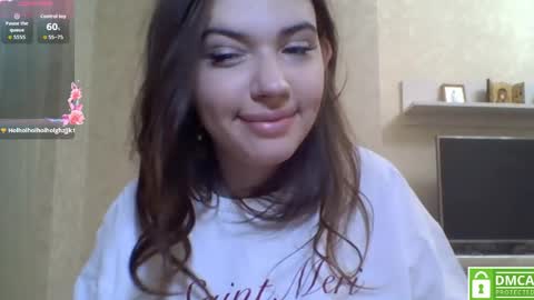 Jennifer online show from April 15, 6:19 pm