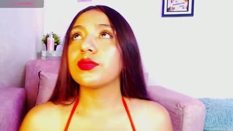 Snapshot of johanawittee chatting on October 23, 2:39 am Johana online show from October 23, 2:39 am