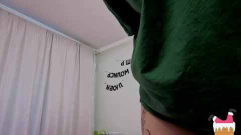 johnnypyatochka6969 online show from December 18, 8:19 am