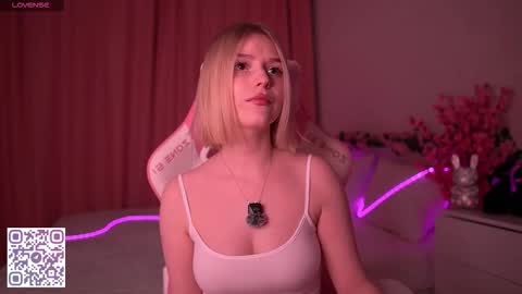 Paula online show from February 28, 11:37 pm