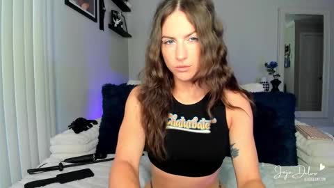 Snapshot of jojodelow chatting on October 19, 11:07 pm    online show from October 19, 11:07 pm
