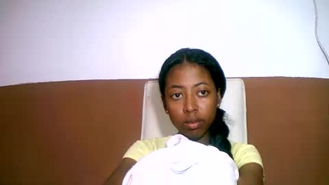 Snapshot of joliekah27 chatting on February 9, 3:43 am joliekah27 online show from February 9, 3:43 am