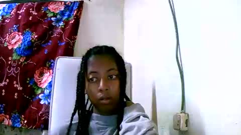 Snapshot of joliekah27 chatting on January 23, 3:43 pm joliekah27 online show from January 23, 3:43 pm