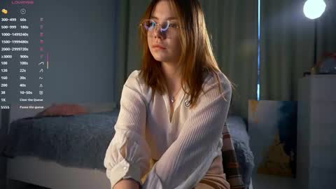 Ayako online show from March 22, 1:50 pm