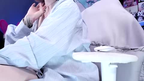 Rose online show from April 19, 6:10 pm