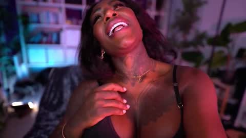 Snapshot of josyblack chatting on October 20, 6:55 pm josyblack online show from October 20, 6:55 pm