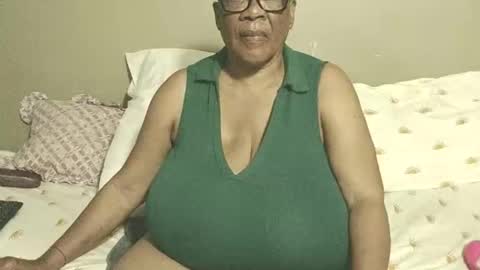 DairyQueen online show from March 29, 5:34 pm