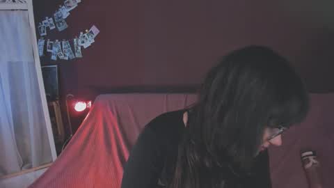 Arina online show from February 10, 12:30 pm