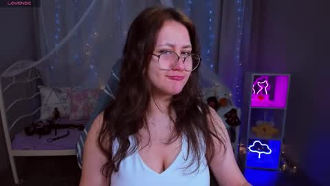 JudithSilvia online show from January 11, 5:01 am