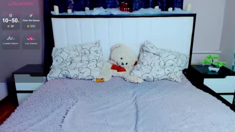 Diana For friends simple Di online show from October 31, 3:19 am