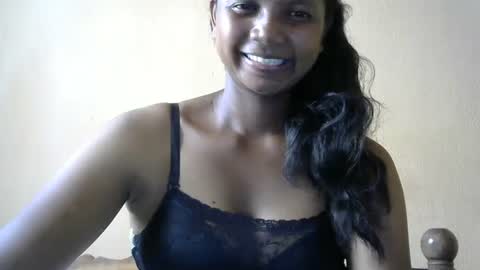 stellah online show from February 3, 8:24 am