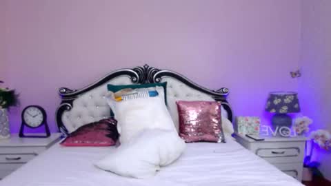 Sonia online show from November 11, 7:22 pm