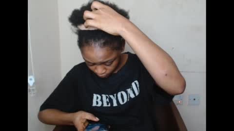 juicynwetx online show from March 12, 11:44 pm