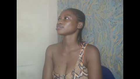 juicypiexx online show from March 1, 7:15 pm