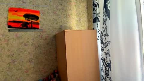 Viola online show from March 26, 1:41 am