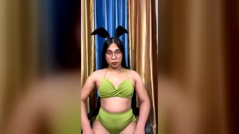 Julia online show from July 19, 4:31 pm