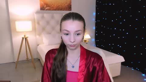 juliedaniel online show from February 10, 8:17 am