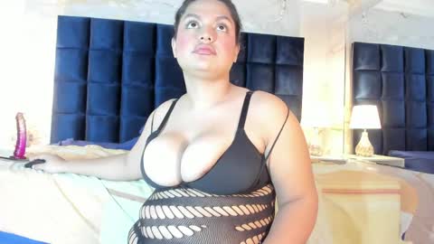 Juliet online show from April 11, 6:30 am