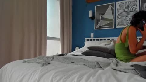 Juli online show from February 8, 8:45 pm