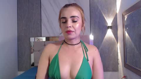 julieta__fox_ online show from November 7, 3:34 am