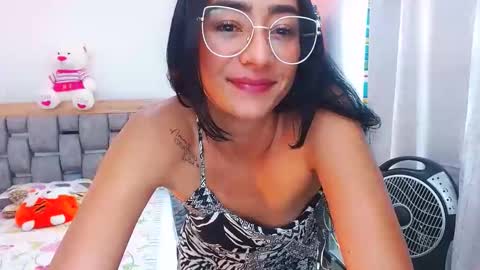 julieta art1 online show from February 12, 10:15 pm