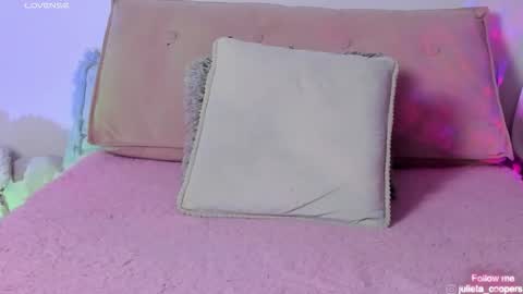 Juli  online show from March 14, 5:19 am