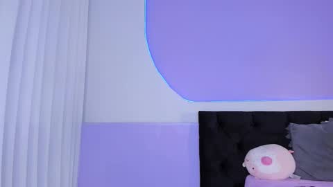 Julieta  online show from September 30, 7:52 pm