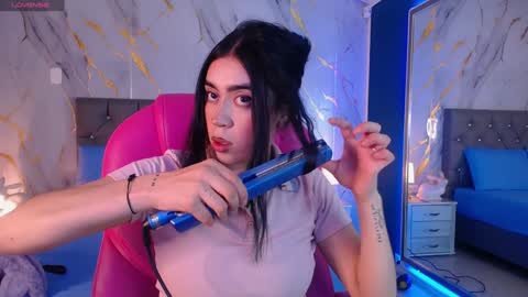 Julieta online show from February 5, 3:45 am